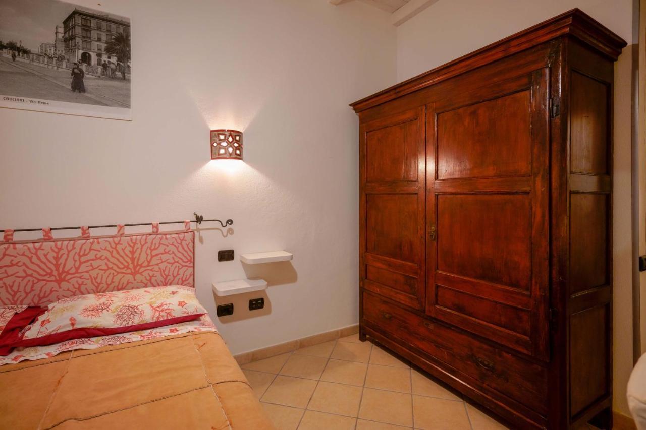 Il Cagliarese B&B Кальярі Екстер'єр фото